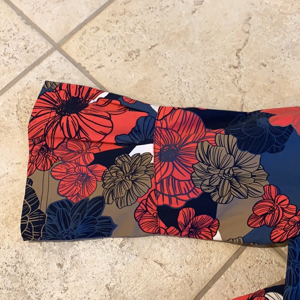 Jacket - Picture 4 of 6